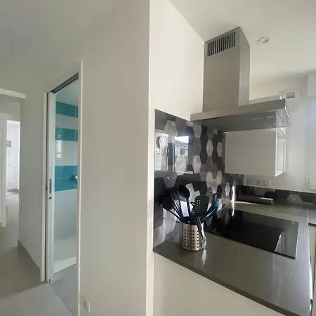 Maison Neuve Au Centre De La Tranche-sur-mer: Wifi, Parking, Proche Et Commerces - Fr-1-22-355 라트슈수르메르