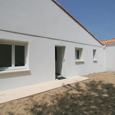 Maison Neuve Au Centre De La Tranche-sur-mer: Wifi, Parking, Proche Et Commerces - Fr-1-22-355 La Tranche-sur-Mer
