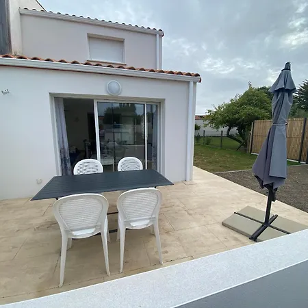 Maison Neuve Au Centre De La Tranche-sur-mer: Wifi, Parking, Proche Et Commerces - Fr-1-22-355 *