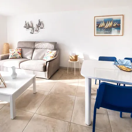 Maison Neuve Au Centre De La Tranche-sur-mer: Wifi, Parking, Proche Et Commerces - Fr-1-22-355