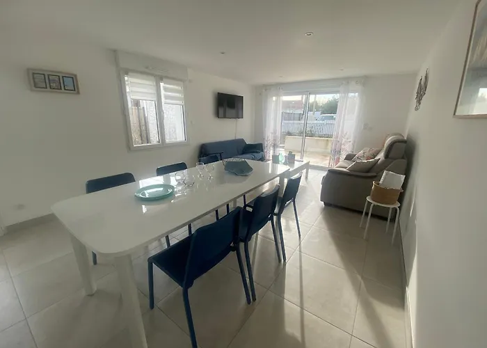 Maison Neuve Au Centre De La Tranche-sur-mer: Wifi, Parking, Proche Et Commerces - Fr-1-22-355 La Tranche-sur-Mer